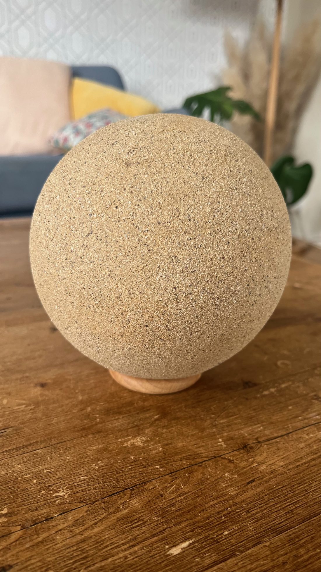 Vase sphère en grès sablé